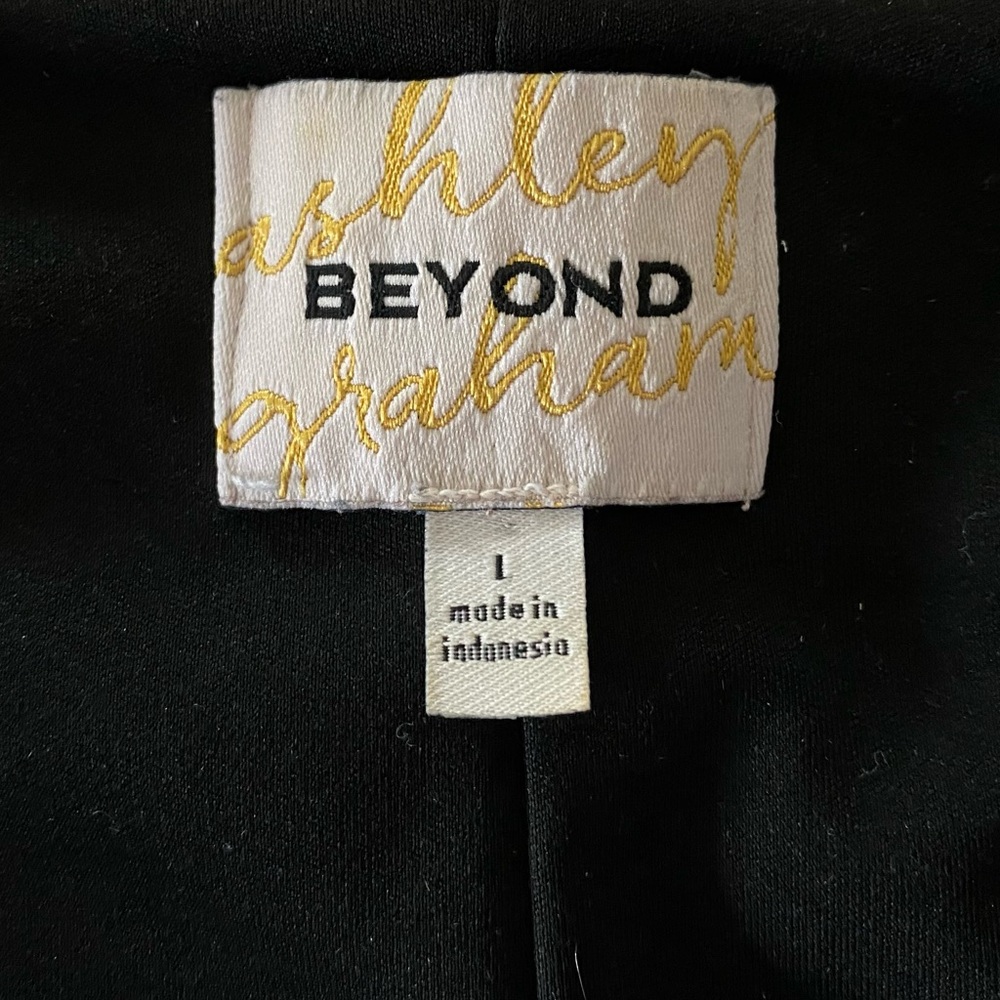 Beyond -  size L - Picture 4 of 4